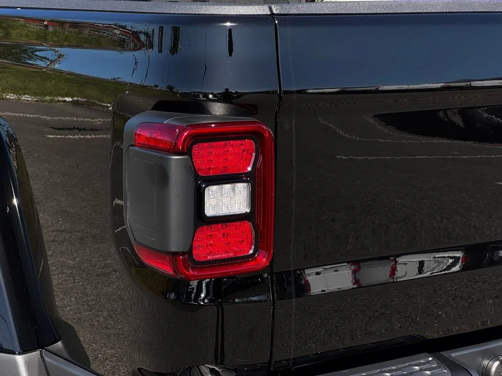 New 2026 Black Jeep Mojave X image 14