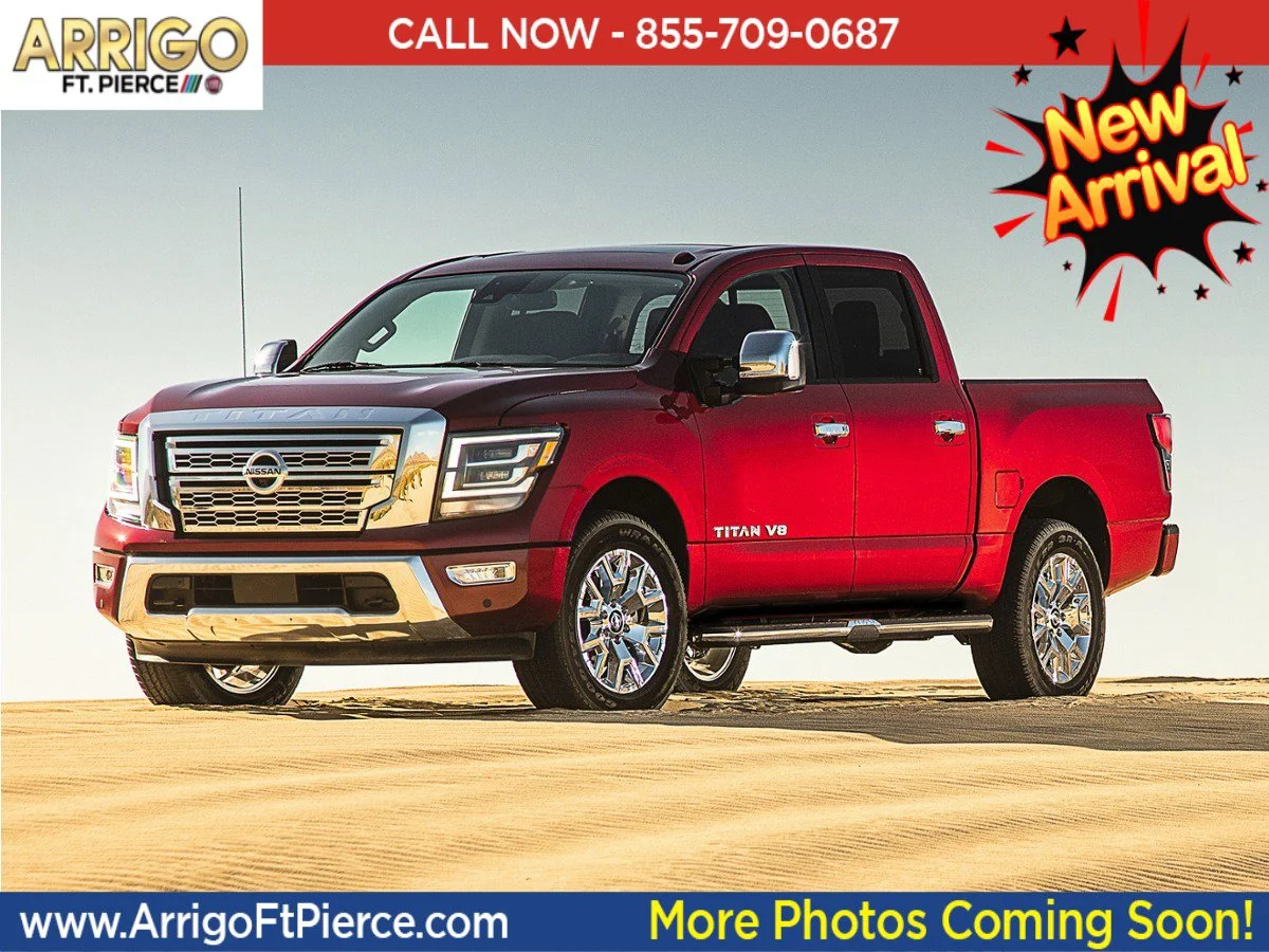 2021 Nissan Titan SV 4X2 Crew Cab's photo
