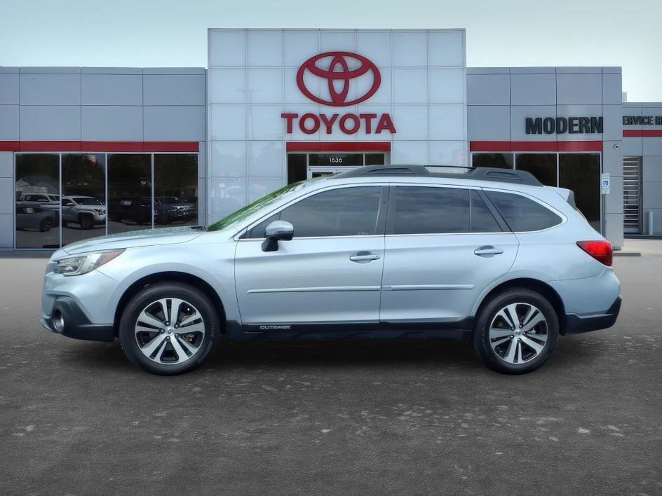Used 2019 Ice Silver Metallic Subaru Limited image 2