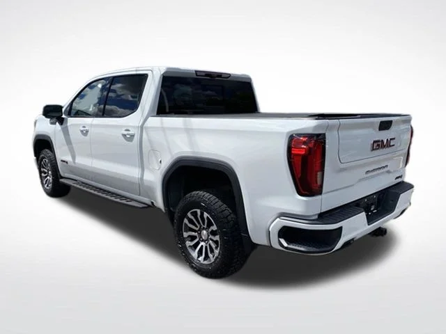 Used 2021 White GMC AT4 image 3