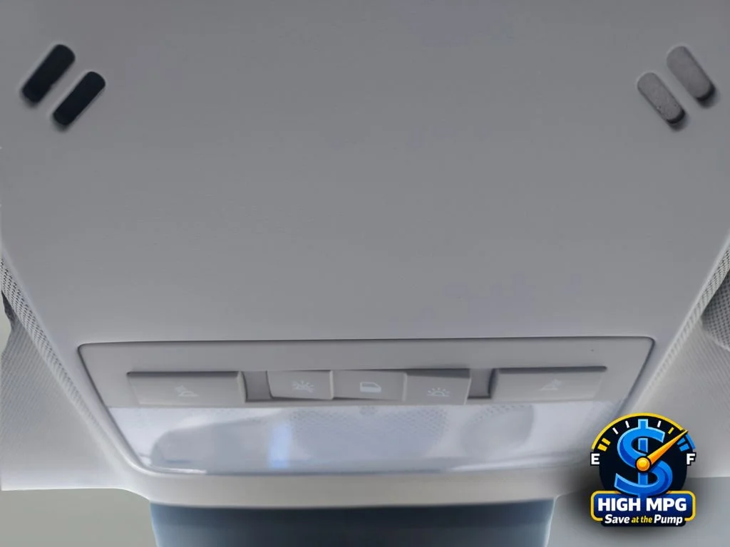 Used 2022 White Buick Preferred image 13