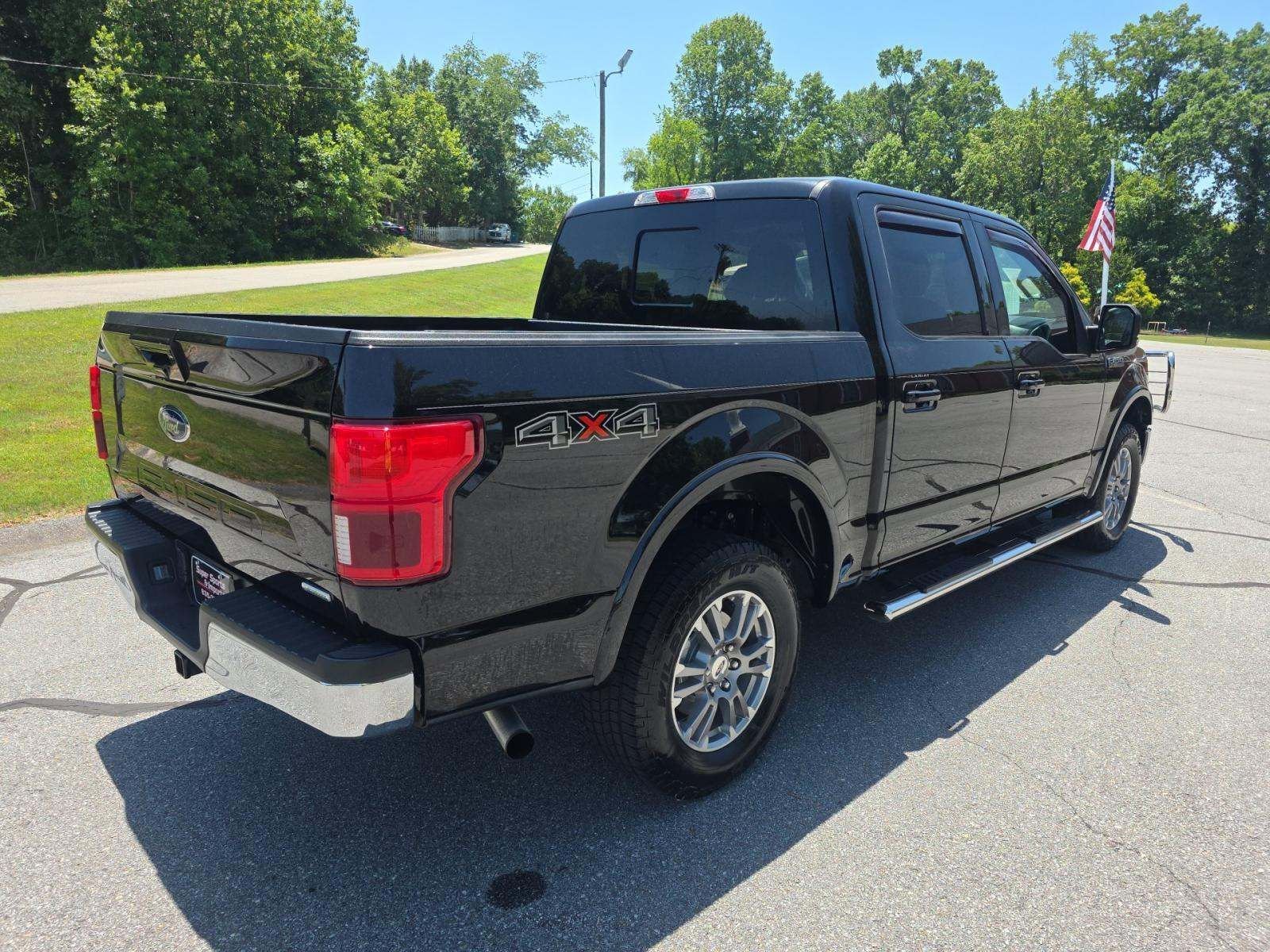Used 2020 Black Ford Lariat image 3