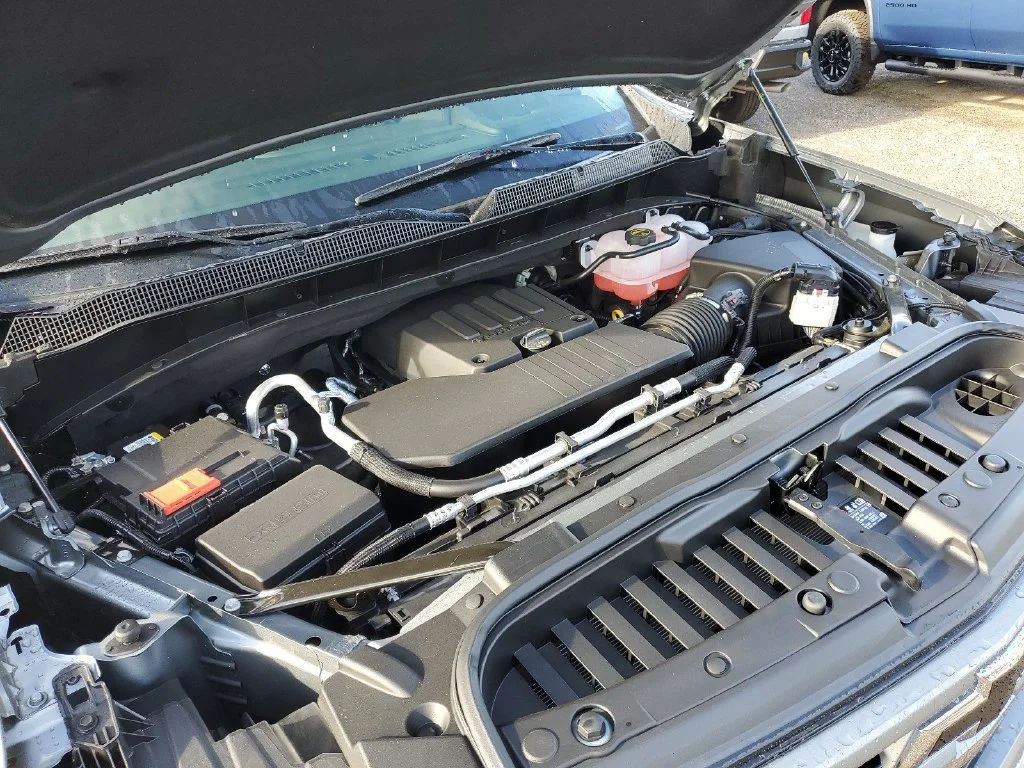 New 2026 Sterling Gray Metallic Chevrolet RST image 35