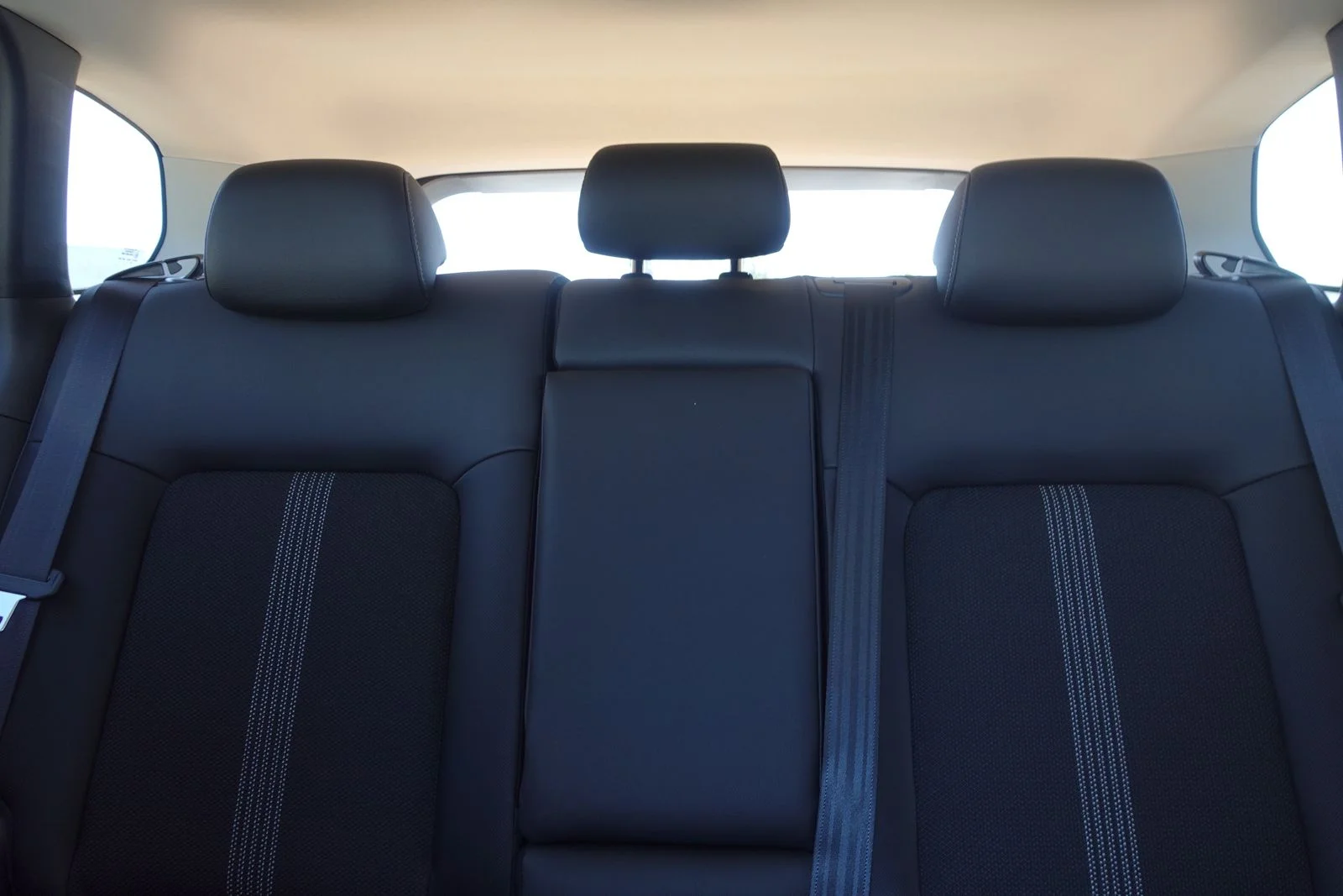 New 2026 Ingot Blue Metallic Mazda Preferred image 14