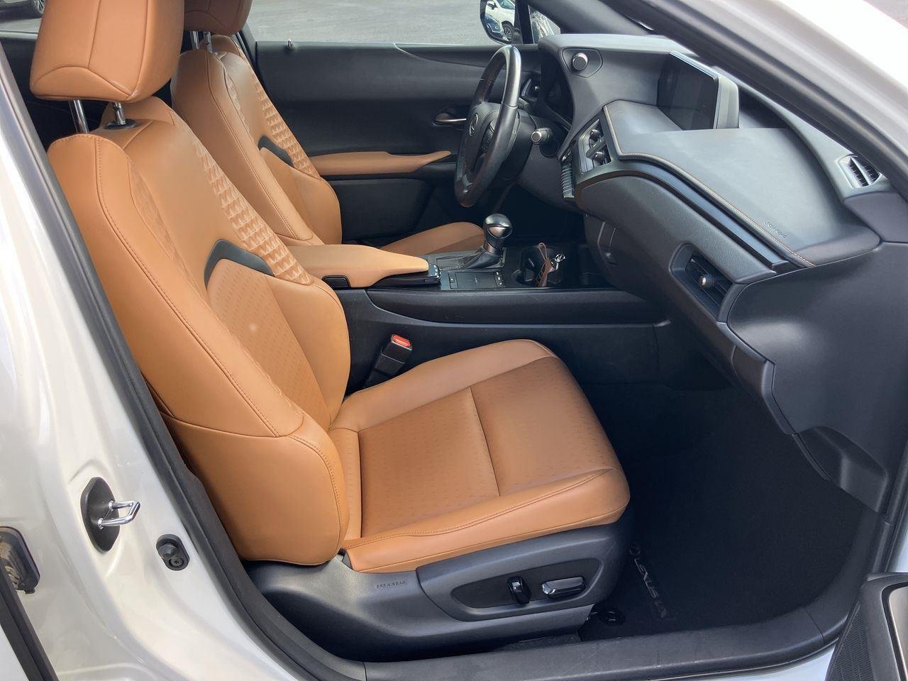 Used 2020 White (Eminent White Pearl) Lexus 200 image 32