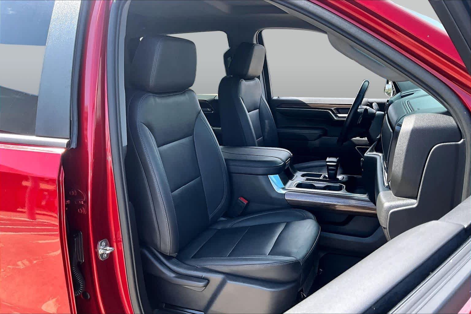 Used 2023 Radiant Red Tintcoat Chevrolet LT image 9
