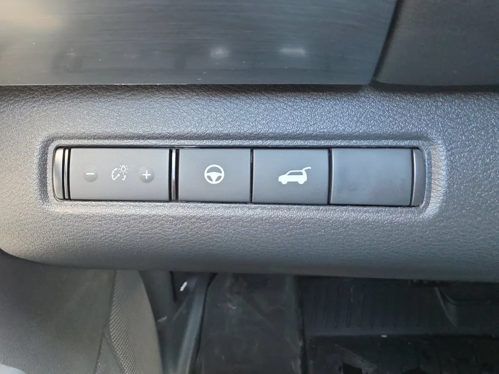 New 2026 Boulder Gray Pearl / Super Black Two-tone Nissan Rock Creek® image 37