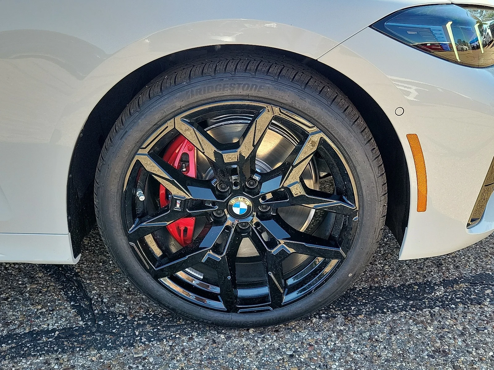 New 2026 Alpine White BMW i xDrive All-Wheel Drive image 7