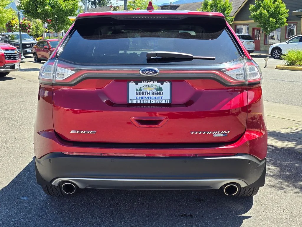Used 2015 Red Ford Titanium image 6