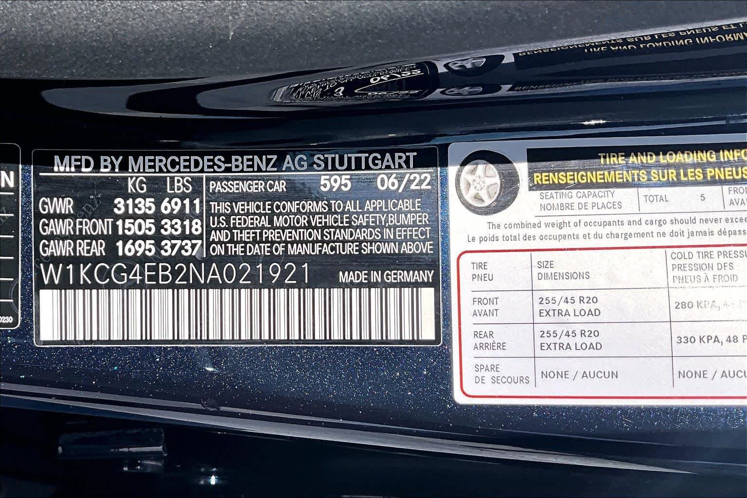 Used 2022 Nautical Blue Metallic Mercedes-Benz EQS 580 image 31