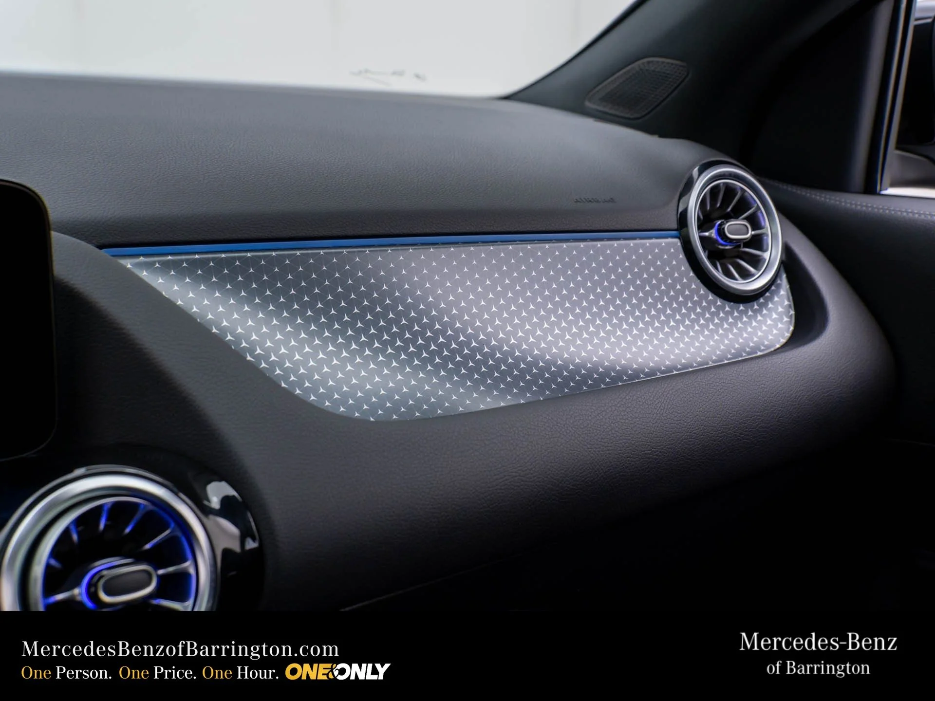 New 2026 Black Mercedes-Benz GLA 250 image 29