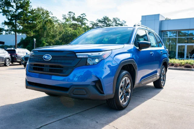 New 2026 Daybreak Blue Pearl Subaru Base image 11