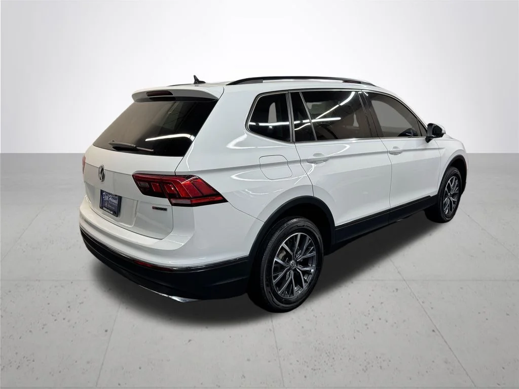 Used 2020 White Volkswagen 2.0T SE image 7