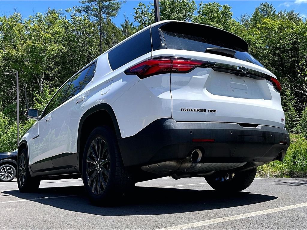Used 2023 White Chevrolet RS image 6
