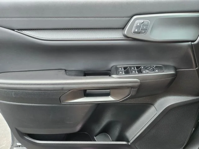 Used 2025 Gray Ford Raptor image 35