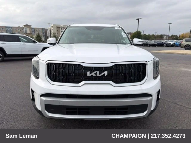 Used 2024 White Kia EX image 8