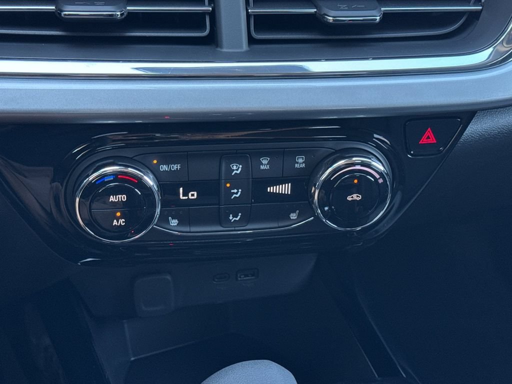 2026 Chevrolet Trax LT - Photo 19