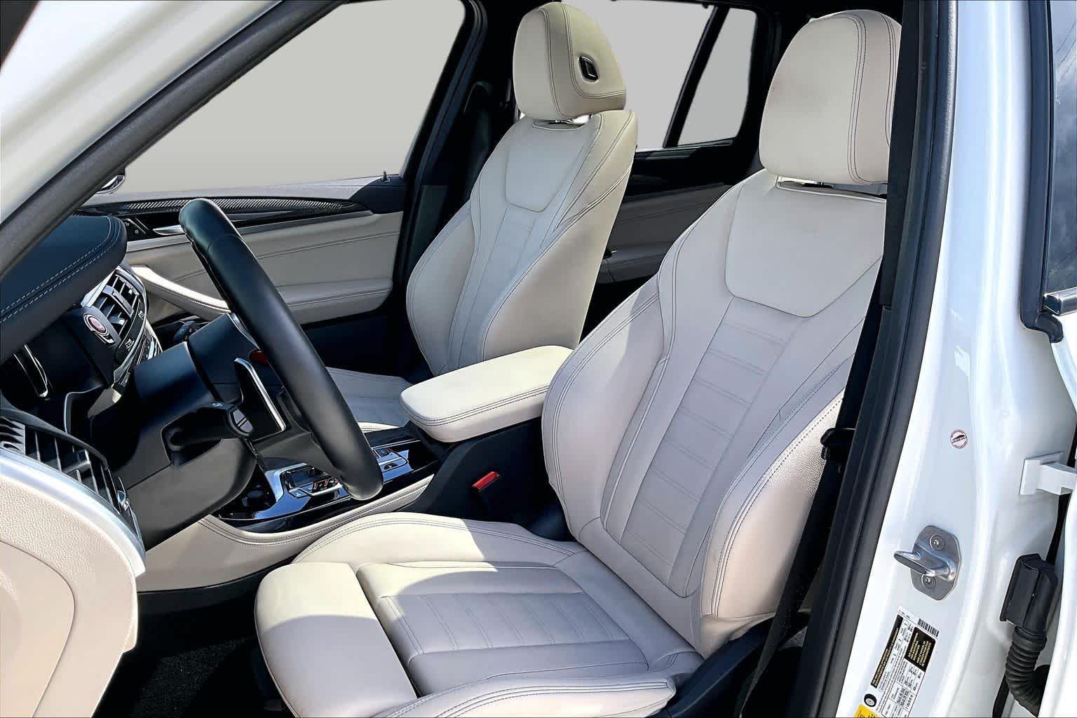Used 2020 Alpine White BMW  image 7