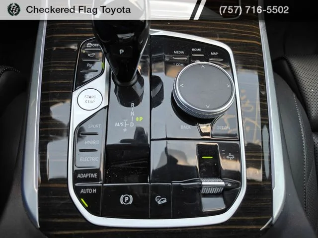Used 2023 White Metallic BMW xDrive45e image 21