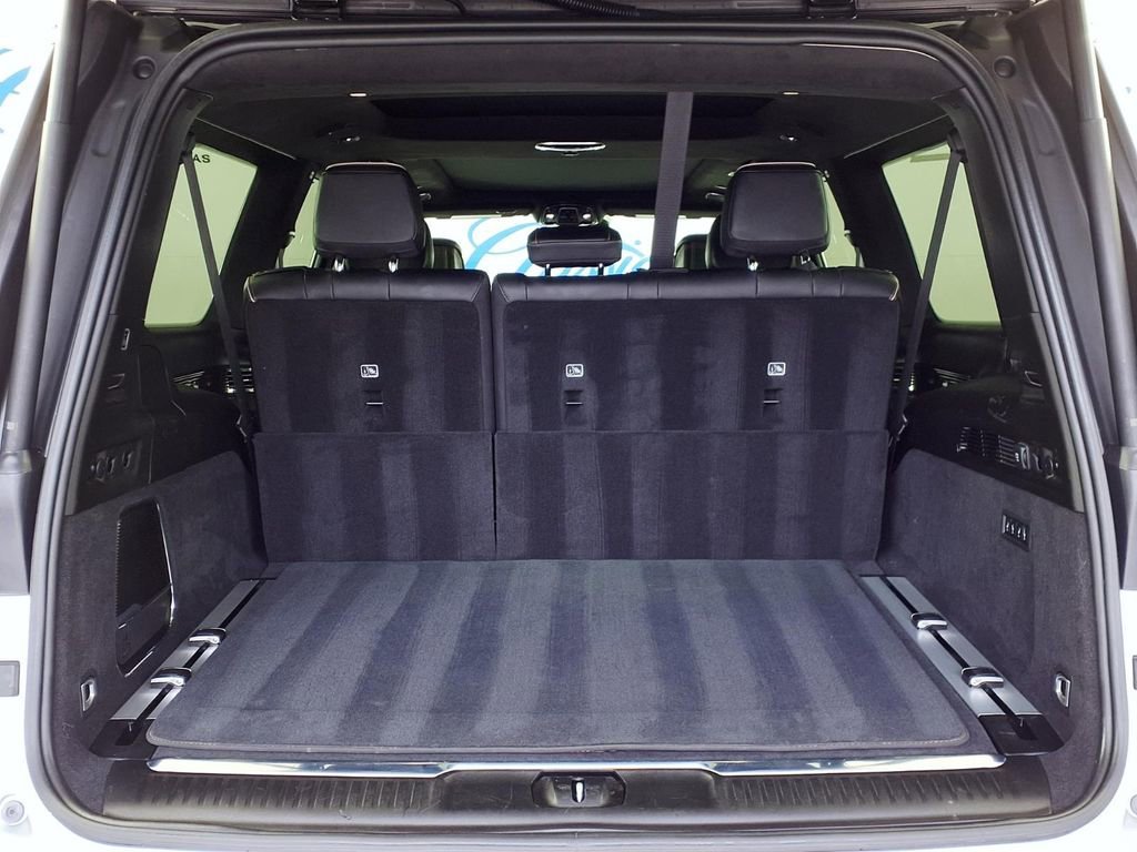 2024 Jeep Grand Wagoneer L Series III - Photo 10
