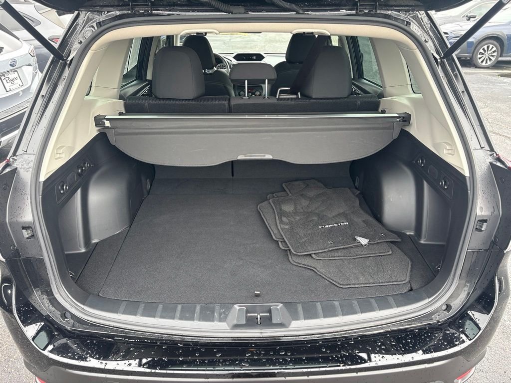 Used 2023 Black Subaru Premium image 22