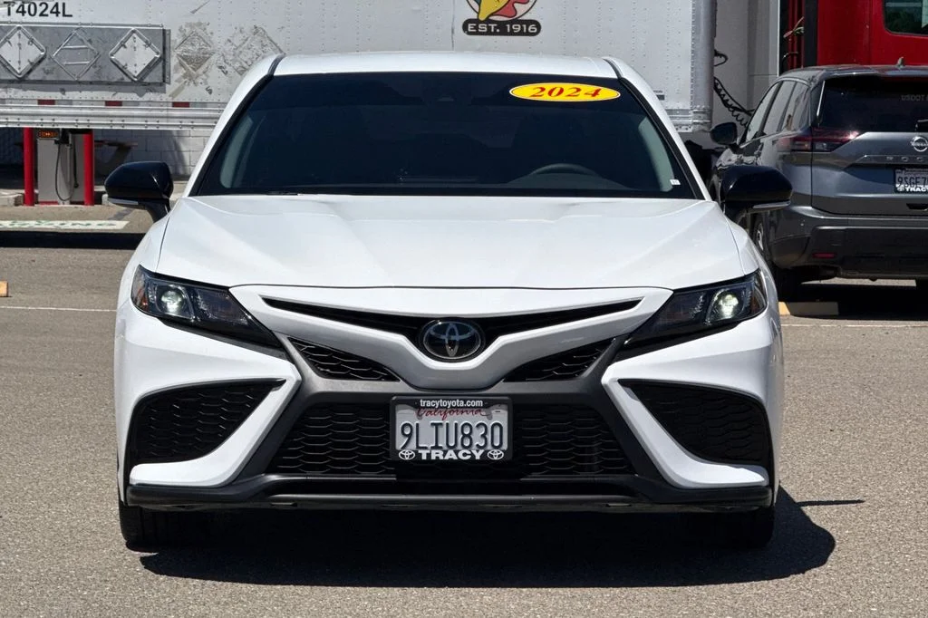 Used 2024 White Toyota SE Nightshade image 12