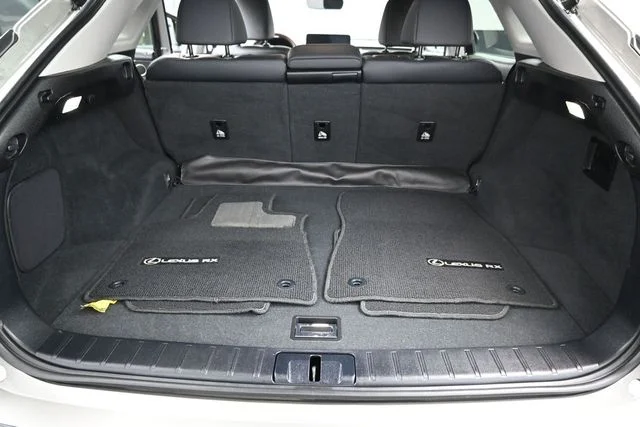 Used 2020 Silver Lexus 350 image 9