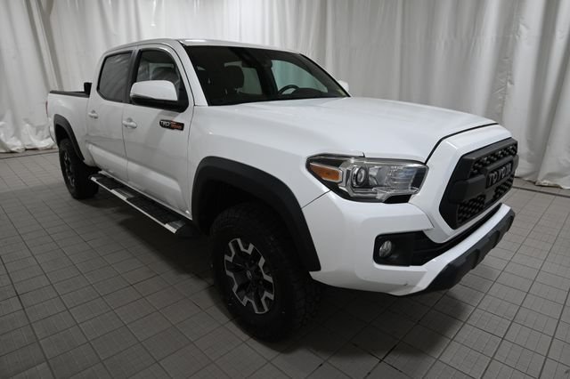 Used 2019 White Toyota TRD Off-Road image 17