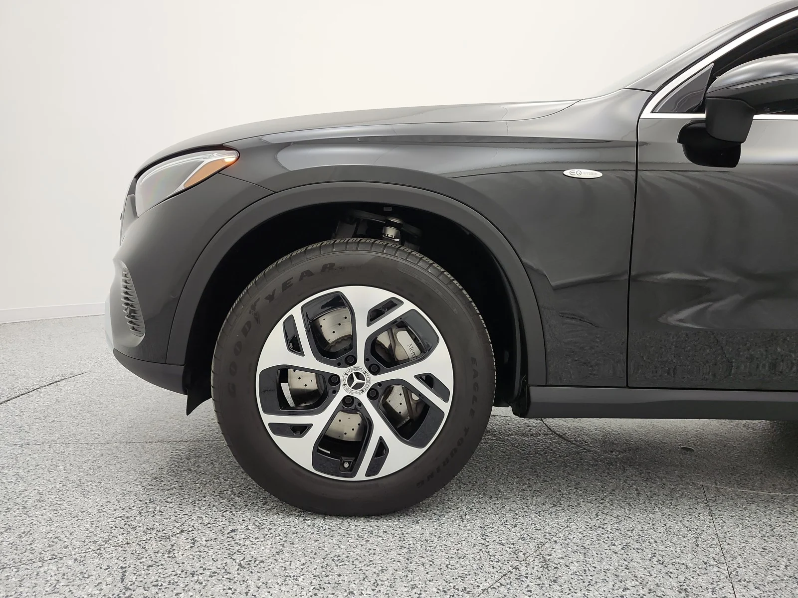 Used 2025 Black Mercedes-Benz GLC 350e 4MATIC® SUV image 17