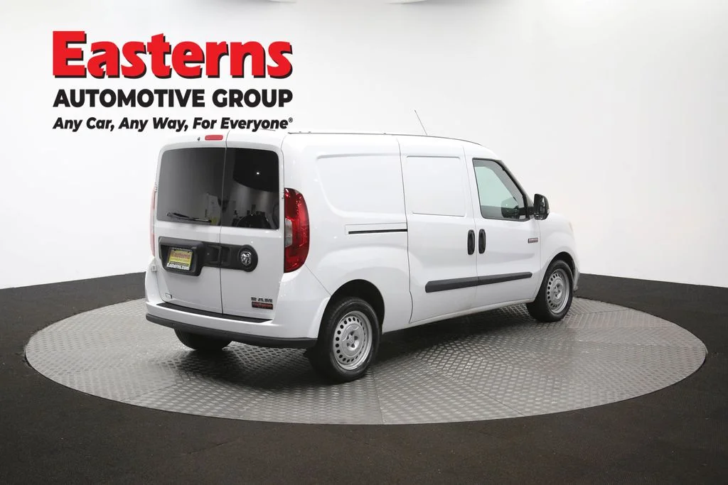 Used 2022 White Ram Base image 42