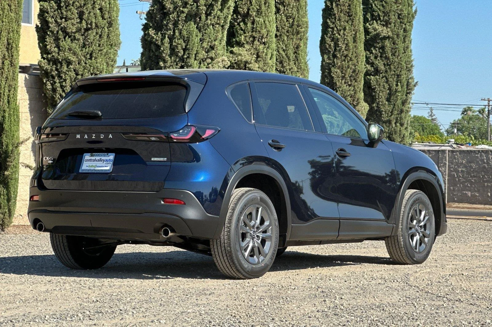 New 2026 Navy Blue Mica Mazda 2.5 S Select AWD image 3