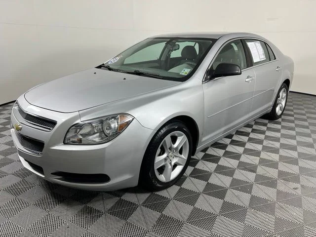Used 2012 Silver Chevrolet LS image 3