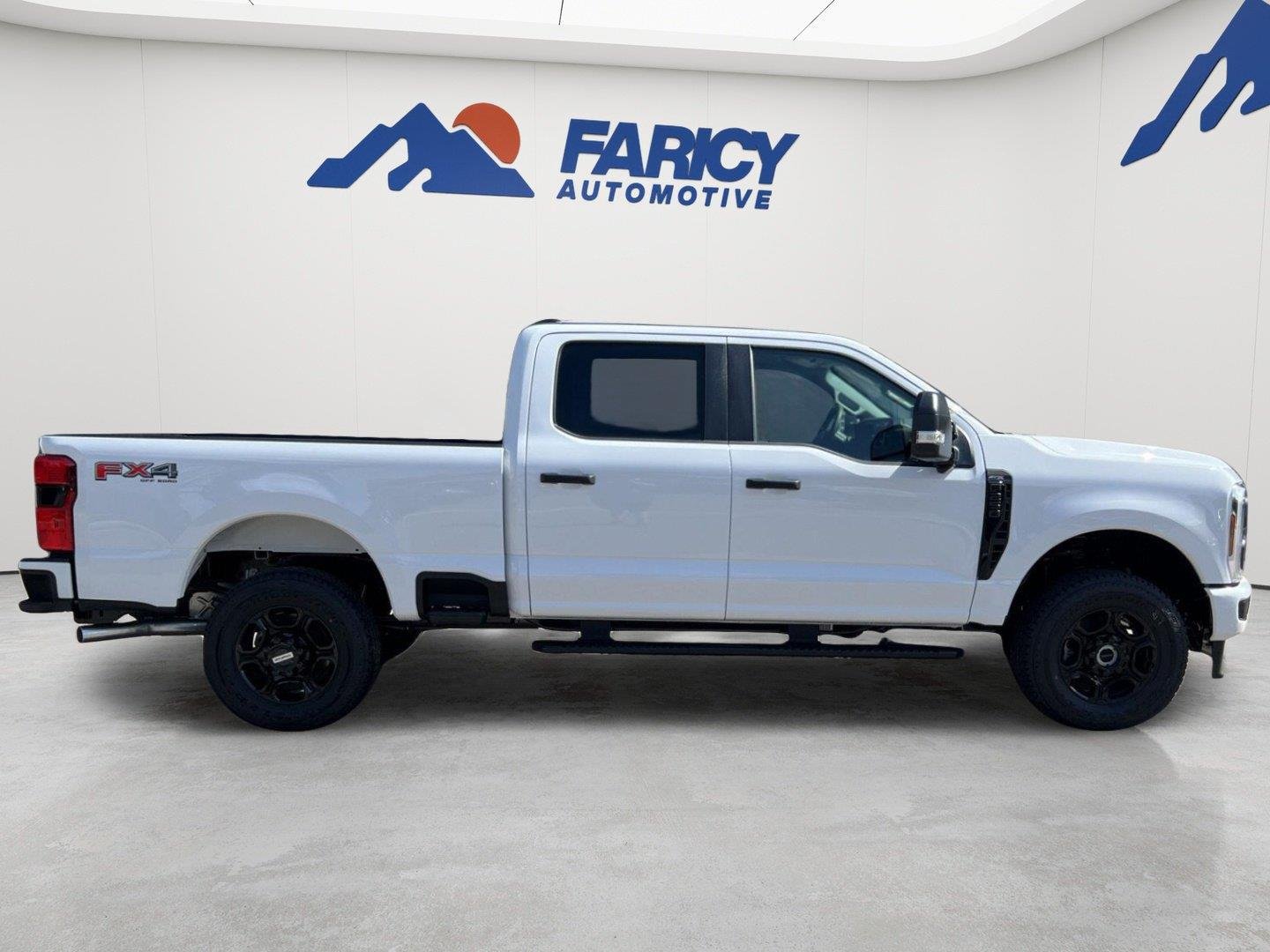New 2026 Oxford White Ford F-250® XL image 4