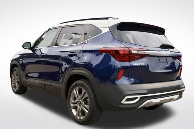 Used 2023 Ocean Blue Kia S image 9