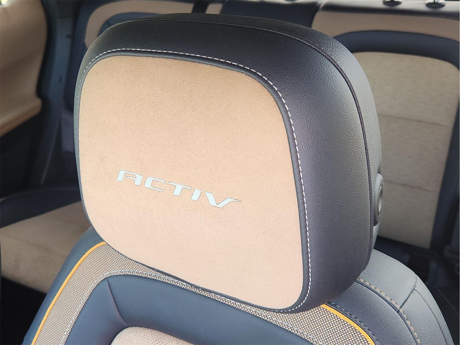 2025 Chevrolet Equinox ACTIV - Photo 15