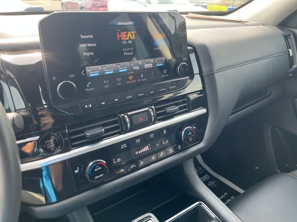 Used 2025 Black Nissan SL image 17