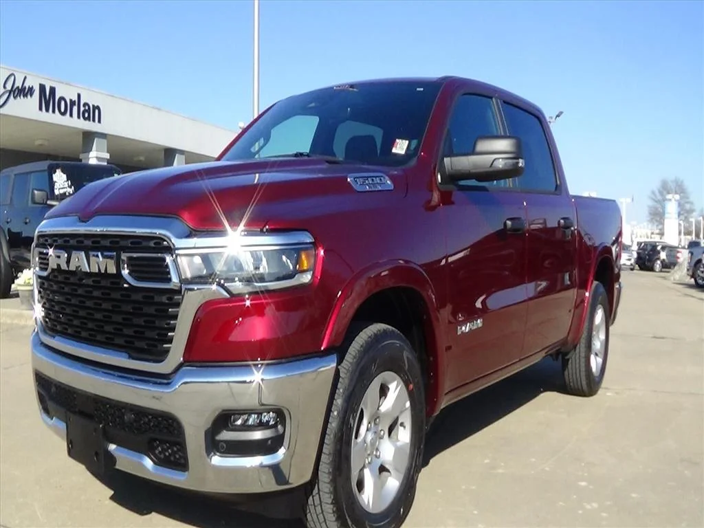 Certified Used 2025 Delmonico Red Pearl Coat (prv) RAM Big Horn image 2