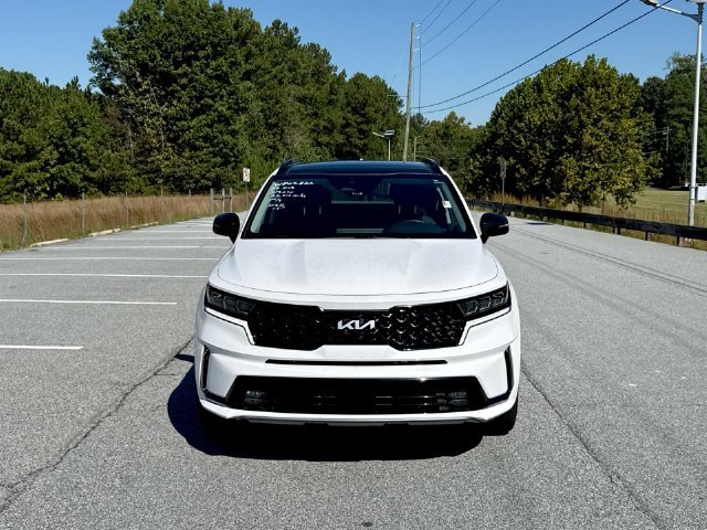 Used 2023 White Kia SX image 4