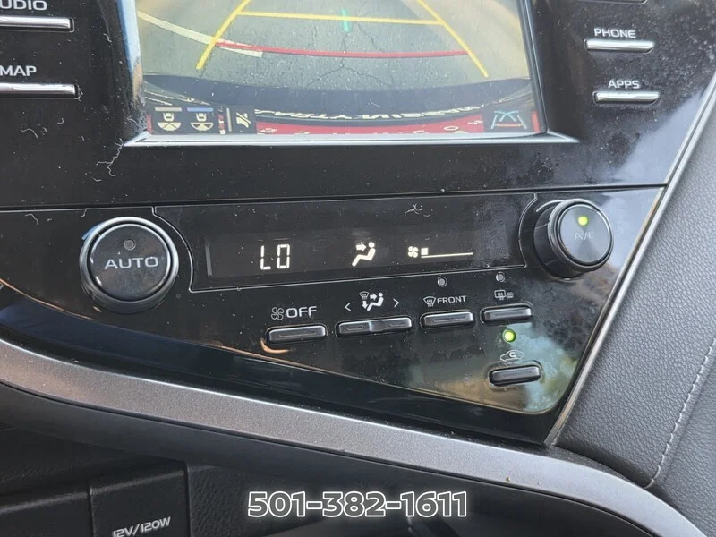 Used 2019 Midnight Black Metallic TOYOTA SE AUTO image 22