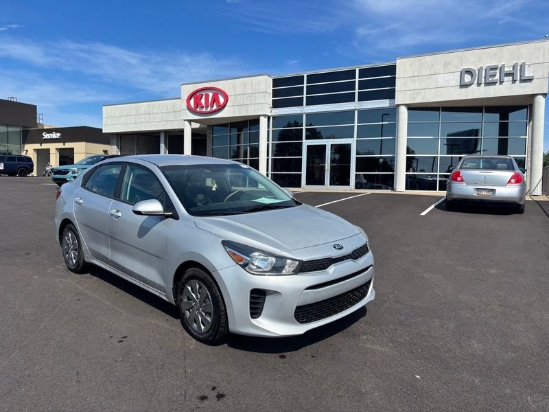 Used 2020 Silver Kia LX image 4