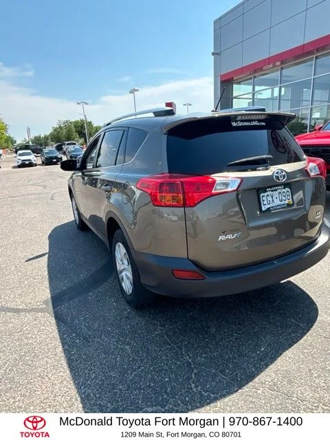 Used 2015 Toyota RAV4 LE with VIN JTMBFREV0FD168559 for sale in Fort Morgan, CO
