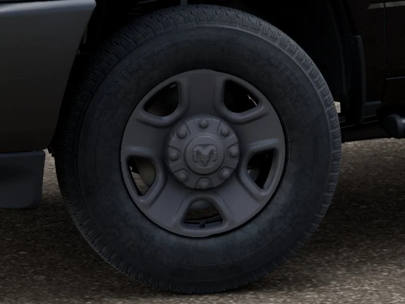 New 2026 Diamond Black Crystal Pearl-Coat Exterior Paint RAM Tradesman image 4