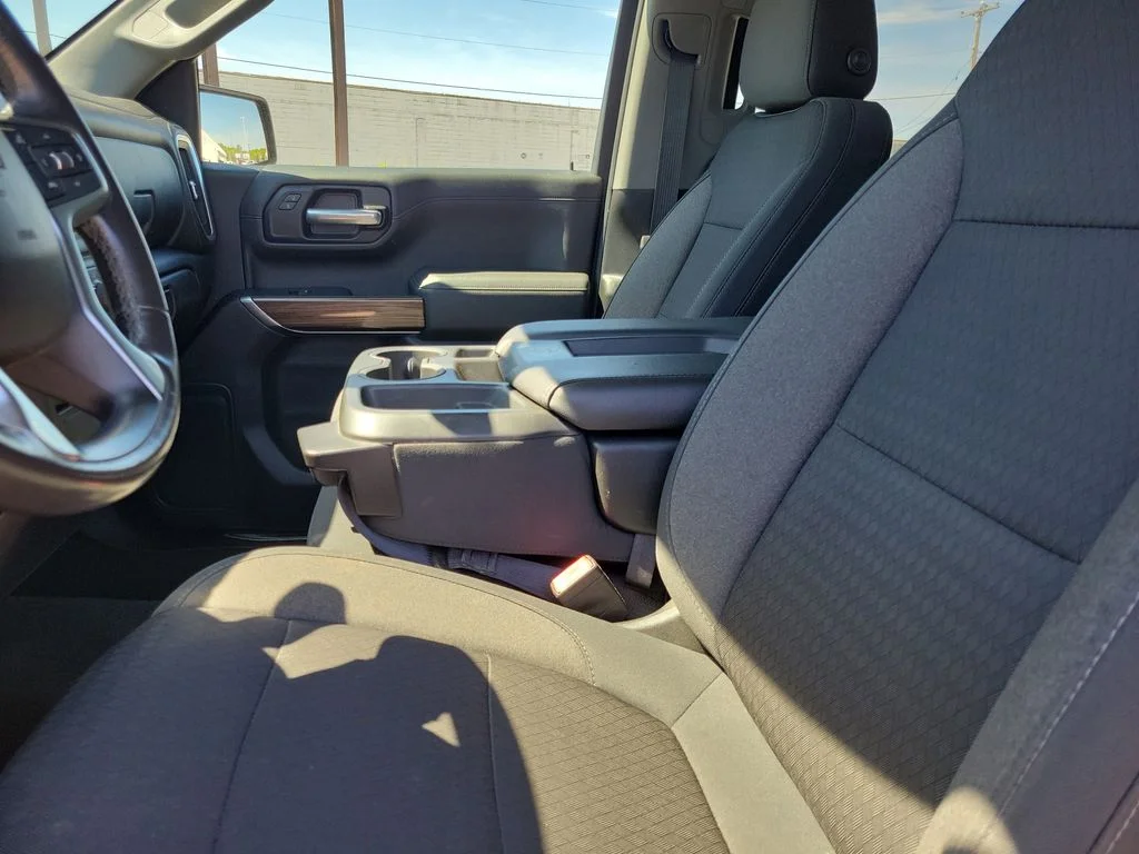 2020 Chevrolet Silverado 1500 LT - Photo 18