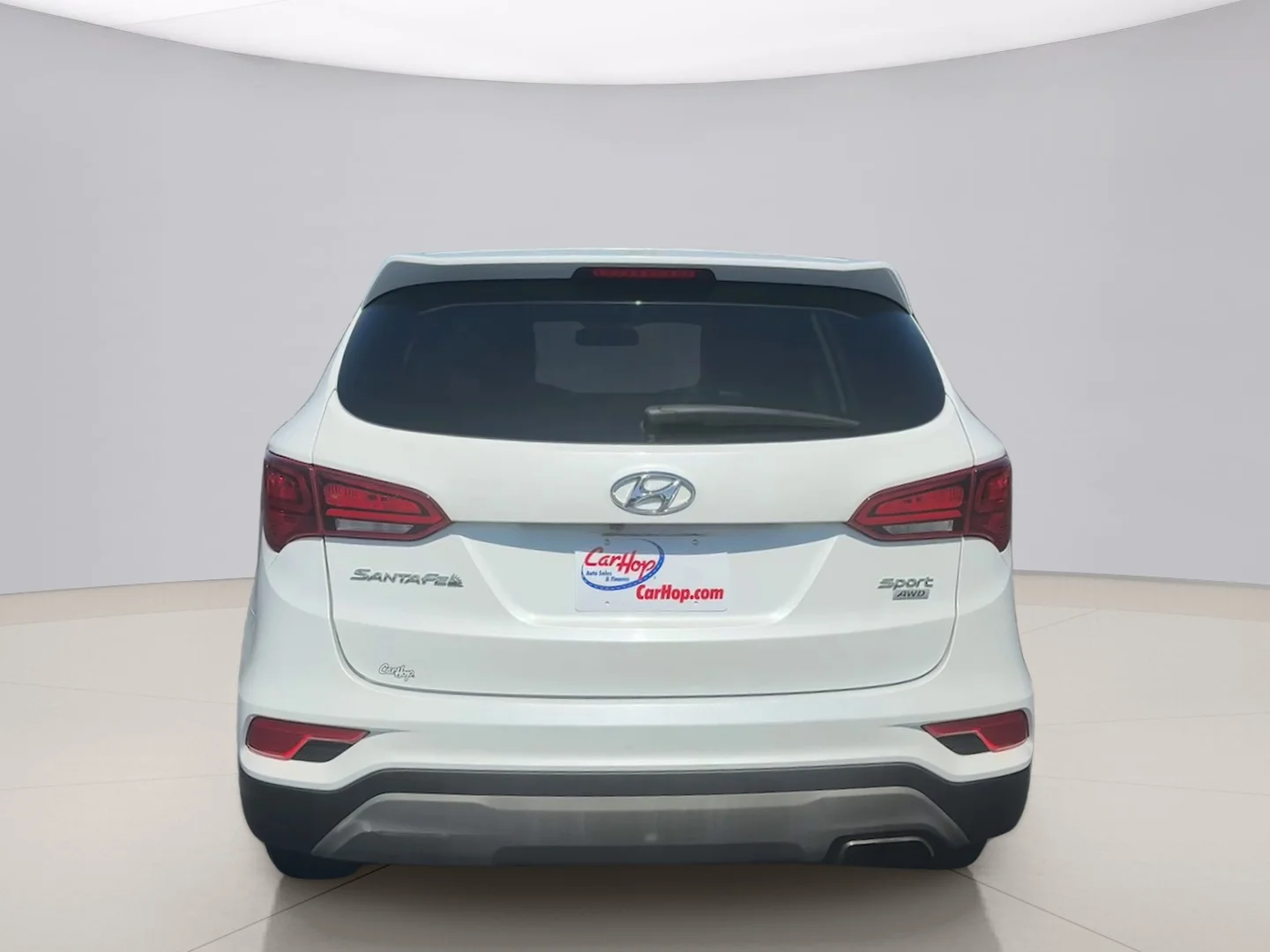 Used 2018 White Hyundai SPORT image 4