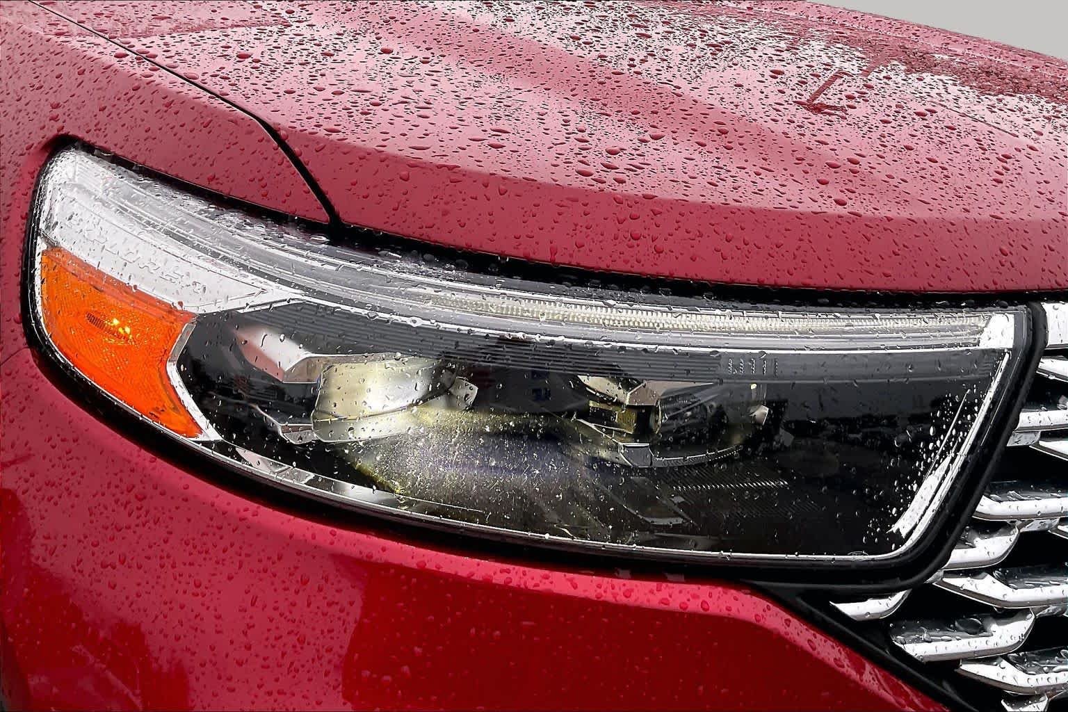 Used 2021 Rapid Red Metallic Tinted Clearcoat Ford Platinum image 27