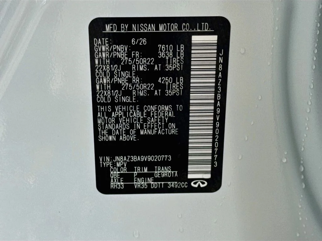 New 2027 RADIANT WHITE INFINITI Luxe 2WD image 35