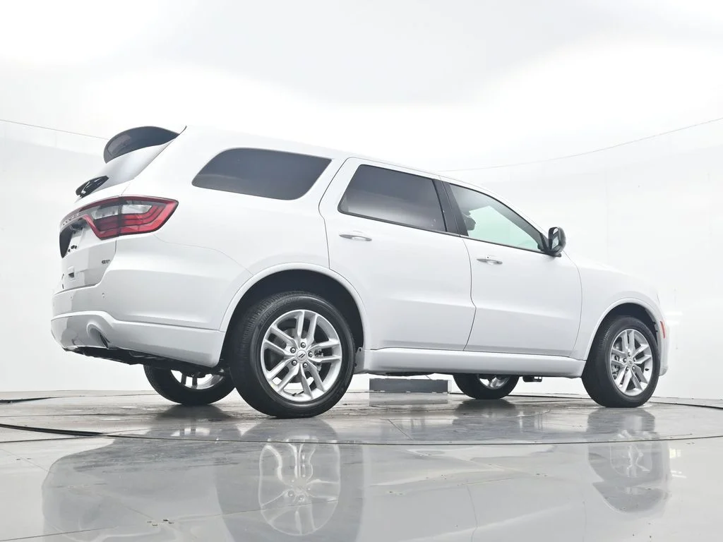 New 2026 White Knuckle Clear-Coat Exterior Paint Dodge GT image 38