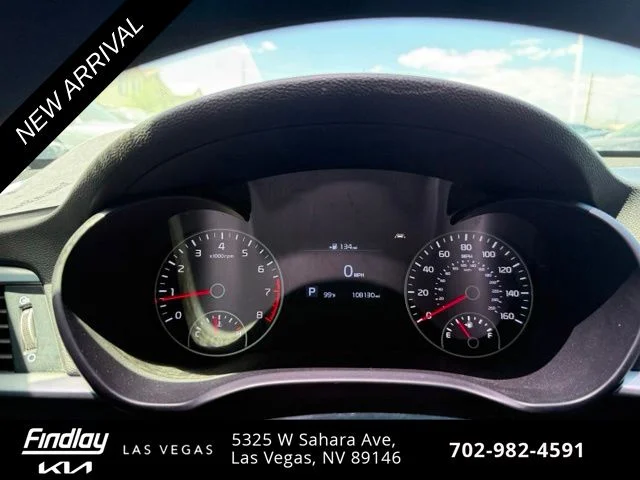 Used 2020 White Kia LX image 17