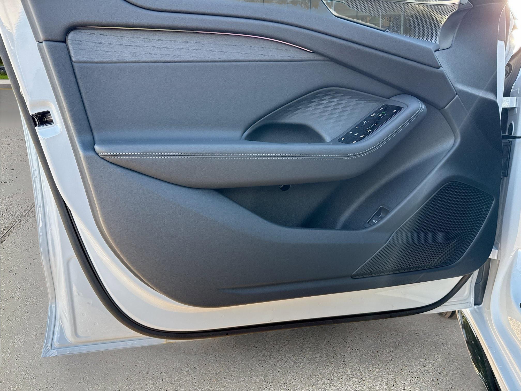 New 2026 Glacier White Metallic Audi Premium Plus image 22
