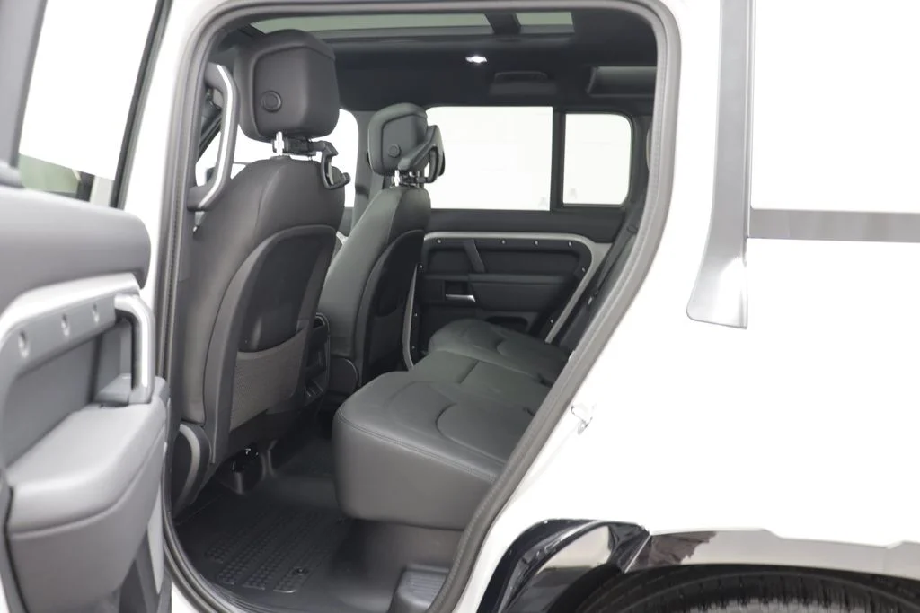 New 2026 Gray Land Rover X-Dynamic SE image 15